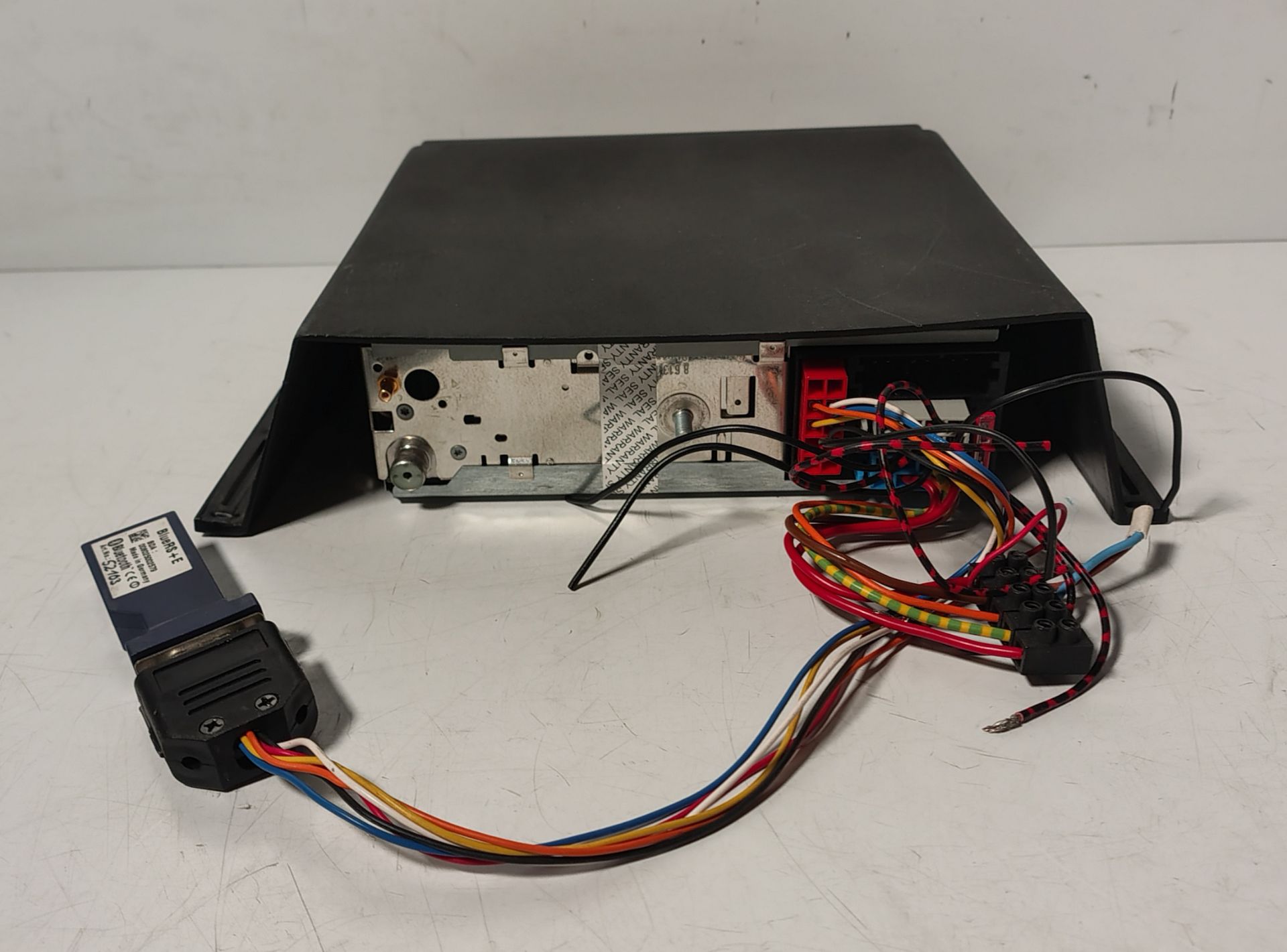 3x car stereos - 2x Mitsubishi head units and 1x Blaupunkt head unit - Image 9 of 11