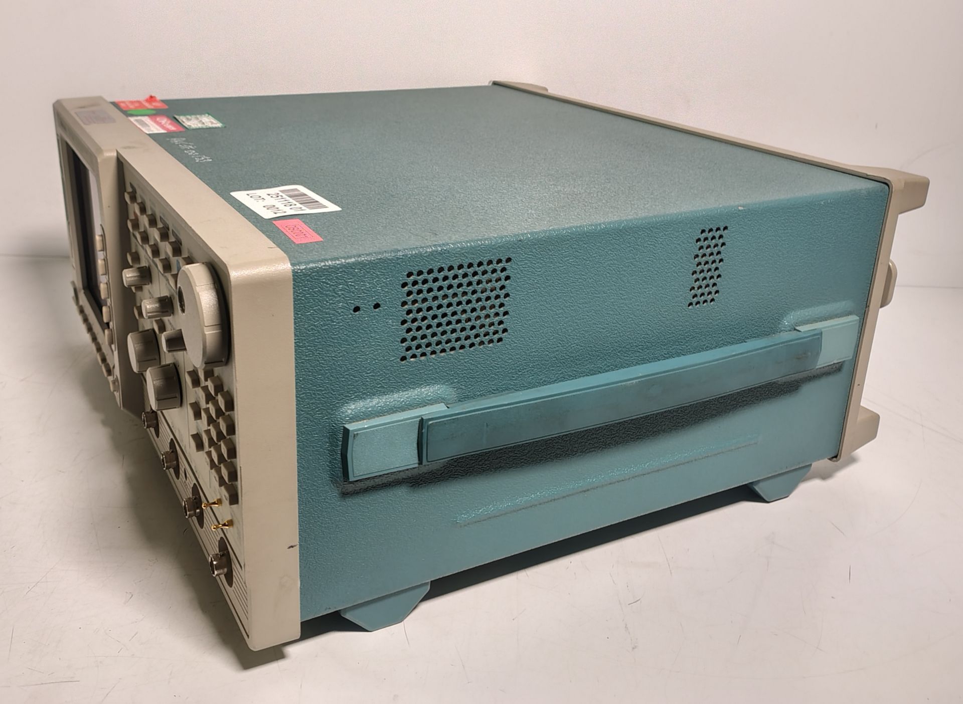 Tektronix TDS 784C colour 4-channel digitizing oscilloscope with InstaVu™ acquisition - Image 4 of 9