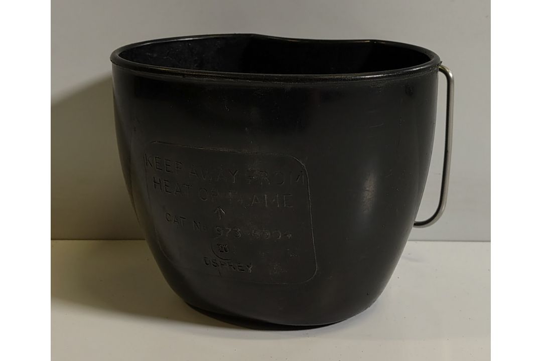 British Forces plastic water canteens - may be incomplete - triwall - 101kg - Image 11 of 13