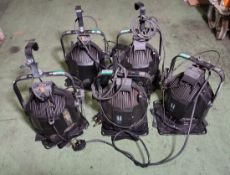 5x ETC 750 Watt Source 4 PARNel lanterns with barndoor - W 270 x D 230 x H 440mm