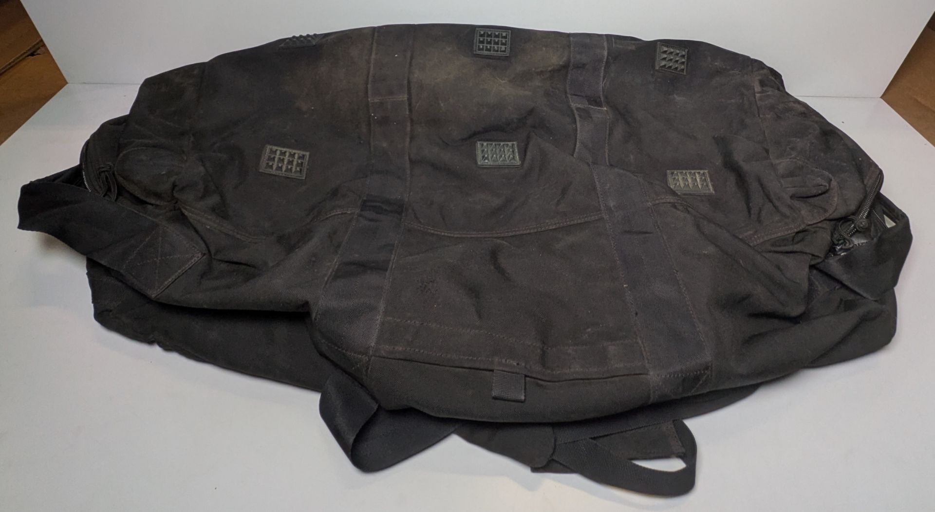 Mixed bags - rucksacks, holdalls - may require repair or be as spares - 123kg - Image 4 of 12