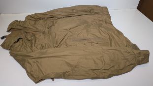 Various types of ex-military clothing - 167kg - may require repair or be as spares