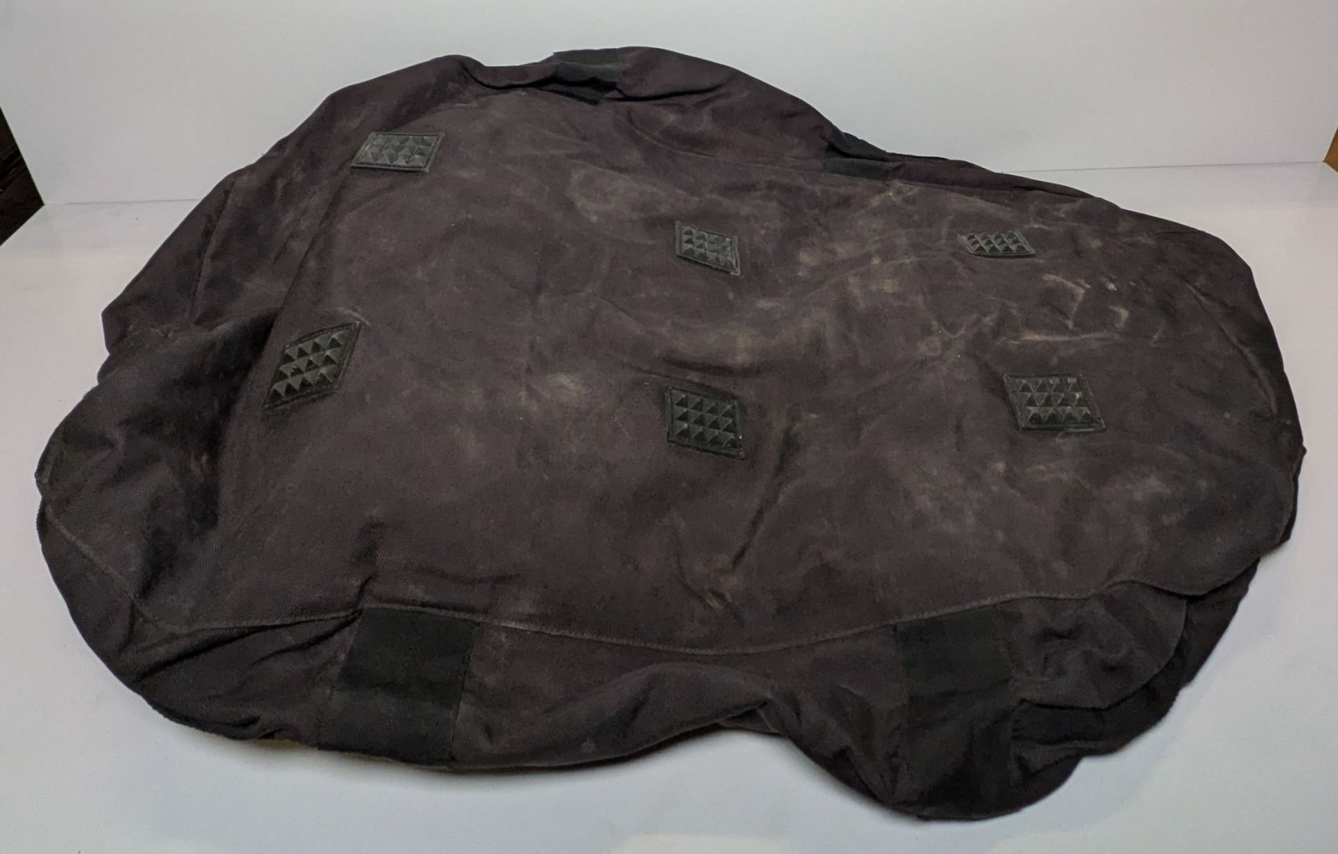 Mixed bags - rucksacks, holdalls - may require repair or be as spares - 100kg - Image 4 of 9