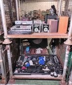Audio components and accessories - Digital radios, minidisc player, radio tuners and speakers