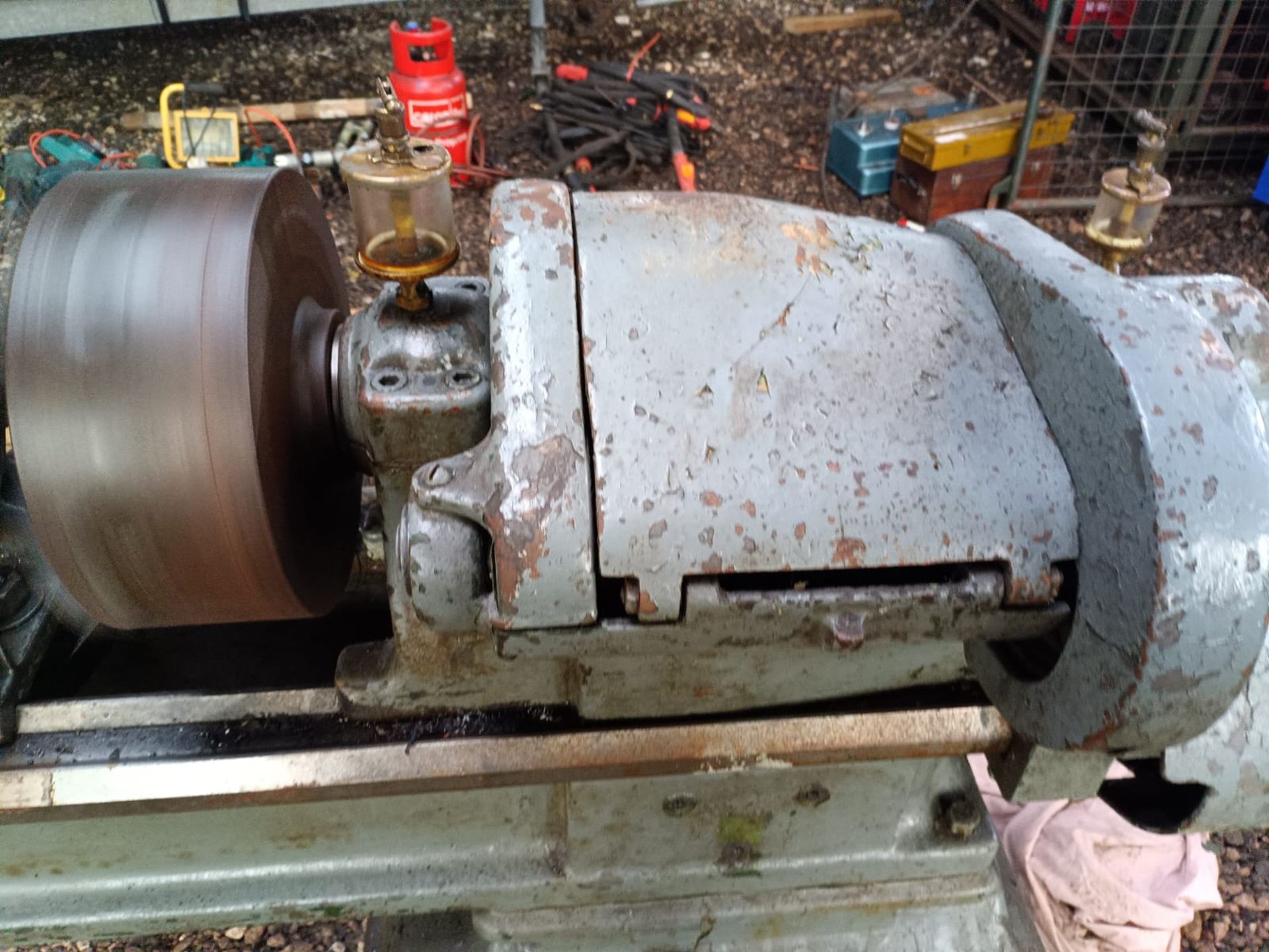 South bend lathe - 415V - This has been tested and does power up - Image 5 of 8