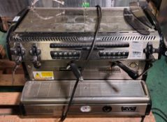 La Spaziale Caffe d'Antone coffee machine - L 780 x W 550 x H 550mm