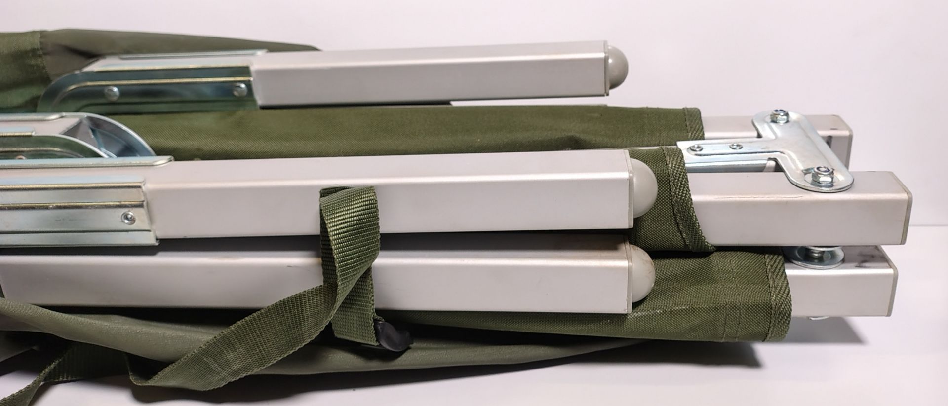 32x British Forces folding cots - may require repair - Image 3 of 7