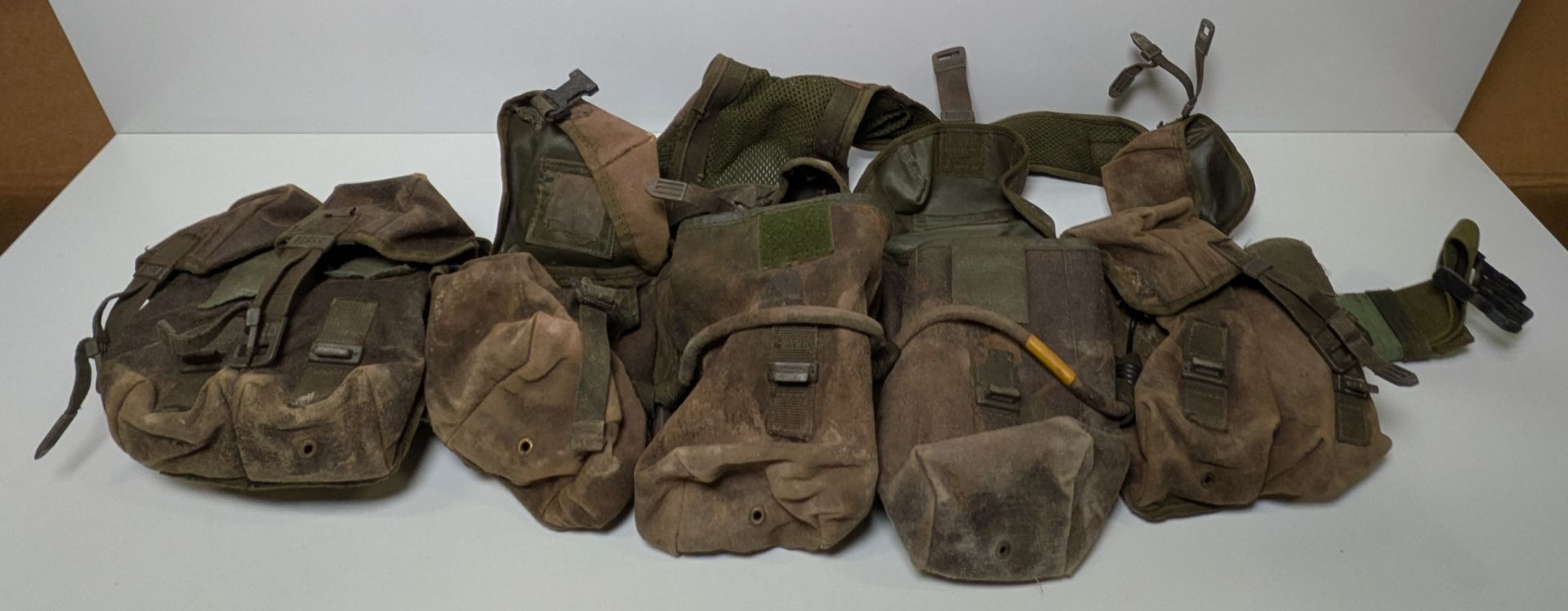 Various types of ex-military DPM accessories - 158kg – may require repair / be incomplete - Image 8 of 11