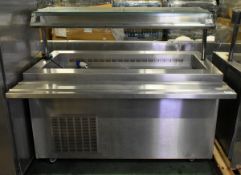 Moffat MRF15 stainless steel refrigerated service counter - W 1490 x D 1095 x H 1340mm