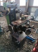 Regiva horizontal & vertical milling machine - 415V - This has been tested and does power up