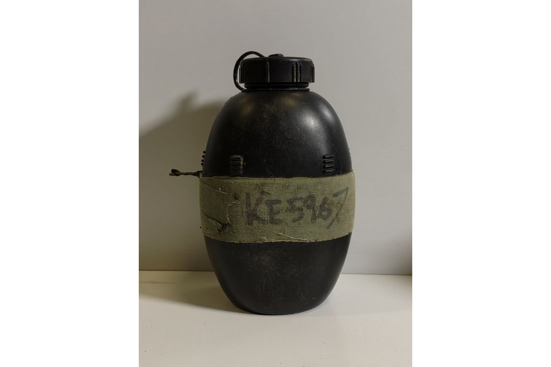 British Forces plastic water canteens - may be incomplete - triwall - 101kg - Image 6 of 13