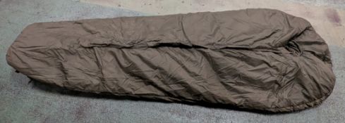 30x Medium weight sleeping bags - various types - may include arctic