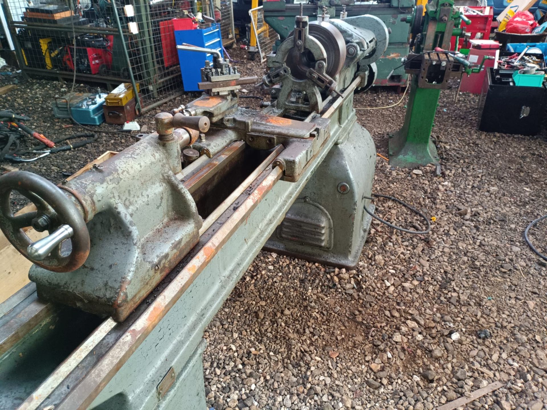 South bend lathe - 415V - This has been tested and does power up - Image 4 of 8