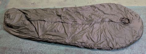 30x Medium weight sleeping bags - various types - may include arctic
