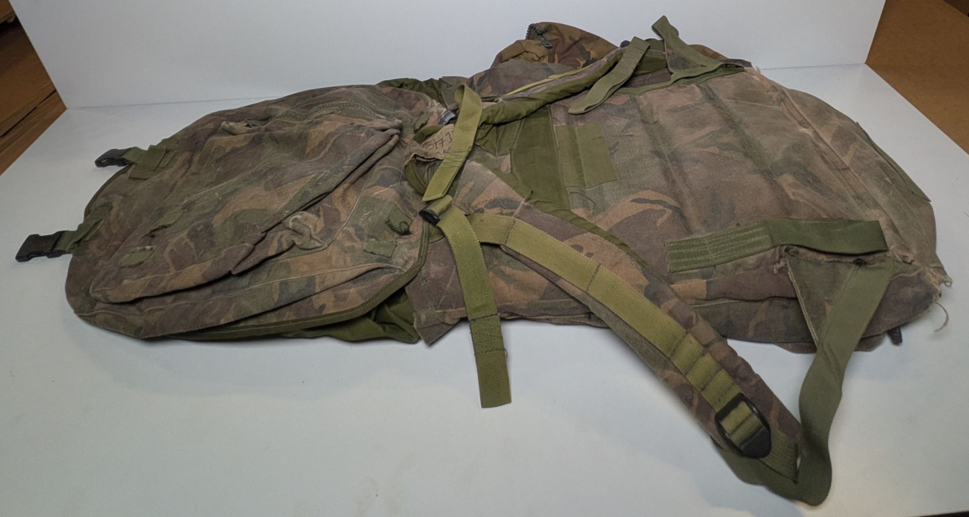 Mixed bags - rucksacks, holdalls - may require repair or be as spares - 131kg - Image 2 of 12