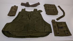 Various types of olive ex-military accessories - 8kg