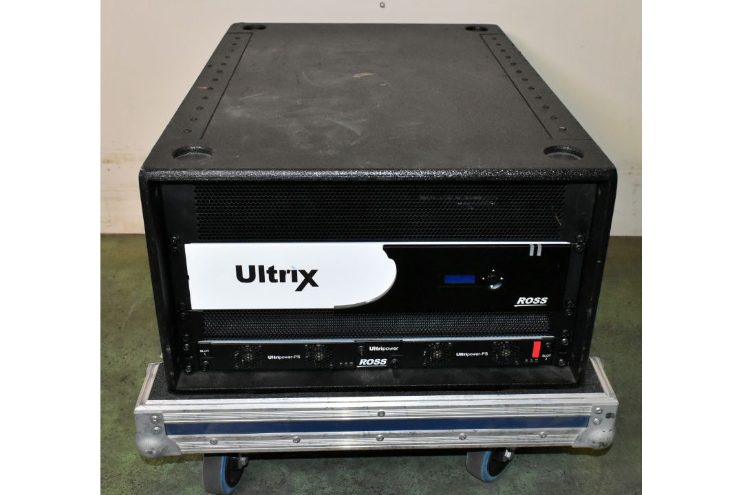 Ross Ultrix package in 5 star flight case on wheels - full details in description - Image 1 of 10