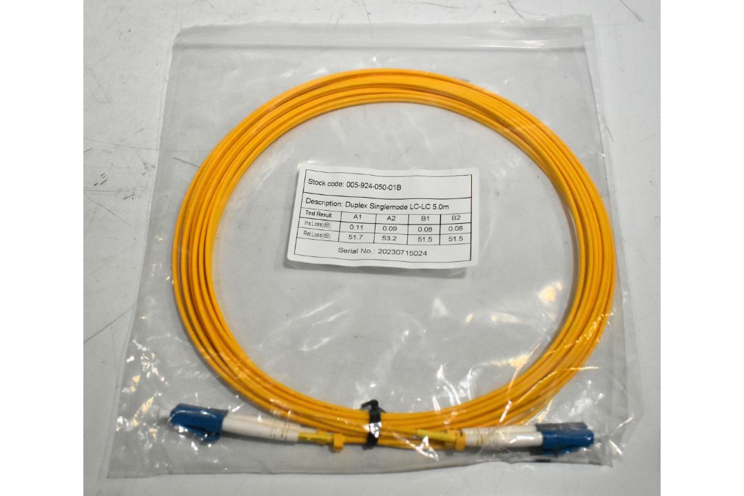 Shieldrock 8K TXRX bi-directional SDI fibre (multimode) convertor kit with fibre optic cable drum - Image 11 of 12