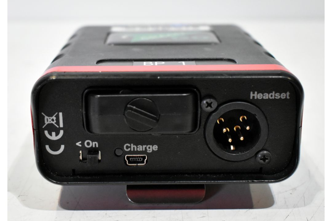 Green-Go 4 wireless communications kit in storage and transport case - full details in desc - Image 4 of 14