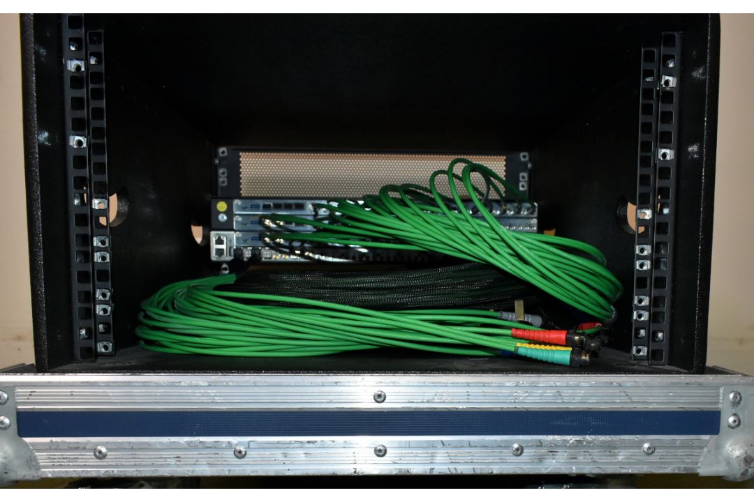 Ross Ultrix package in 5 star flight case on wheels - full details in description - Image 6 of 10