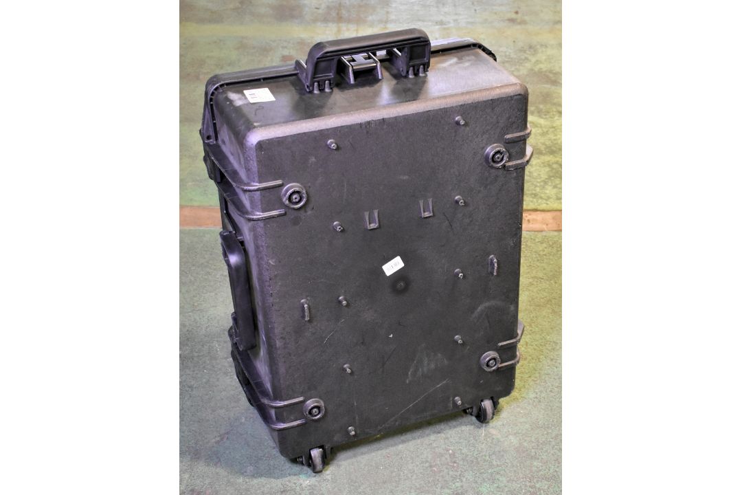 Green-Go 4 wireless communications kit in storage and transport case - full details in desc - Image 13 of 14