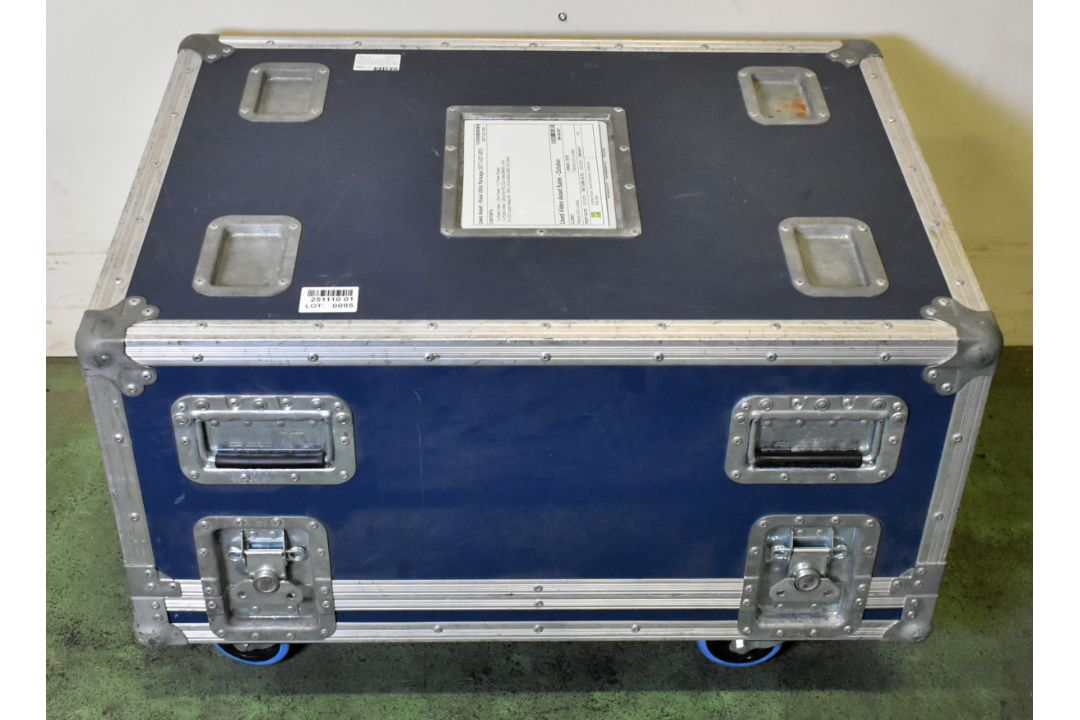 Ross Ultrix package in 5 star flight case on wheels - full details in description - Image 7 of 10