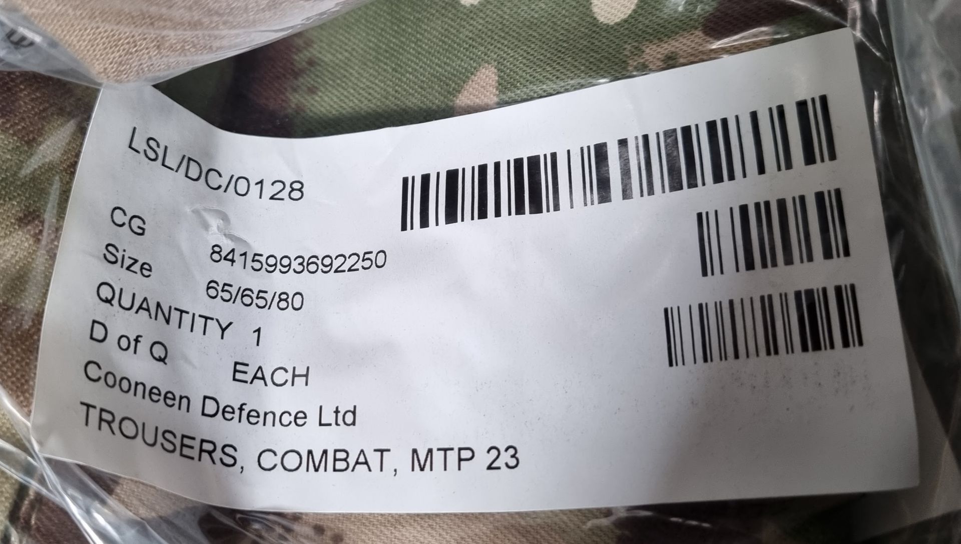 40x British Army MTP combat trousers mixed types mixed sizes - Image 30 of 33