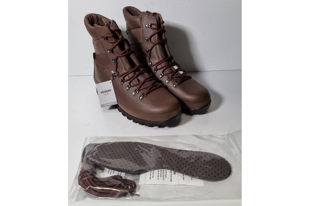 Altberg new defender mens brown leather high liability combat boots size 12M - Image 1 of 8