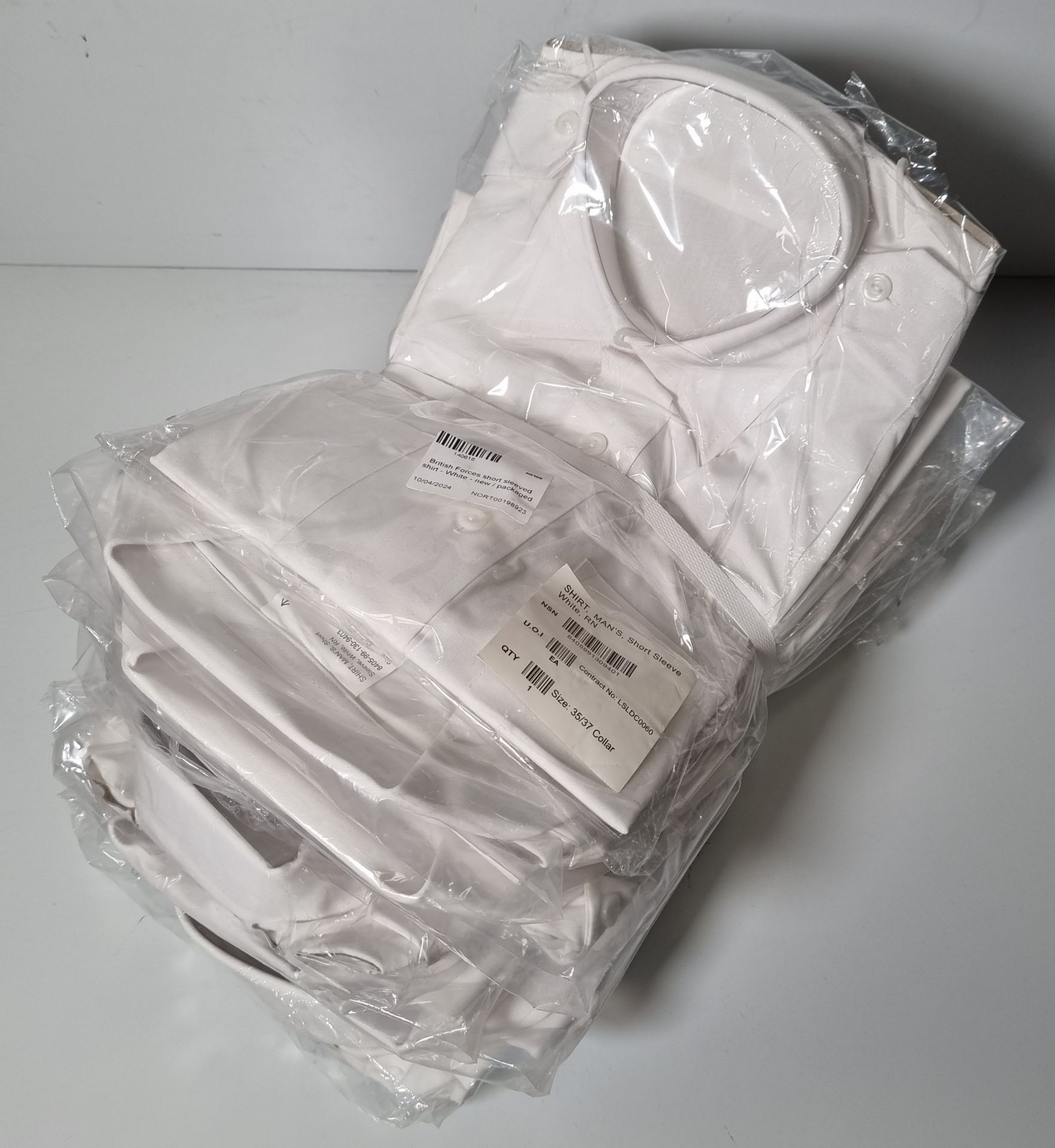 118x White shirts - see description for types & pictures for selection of sizes - Image 13 of 26