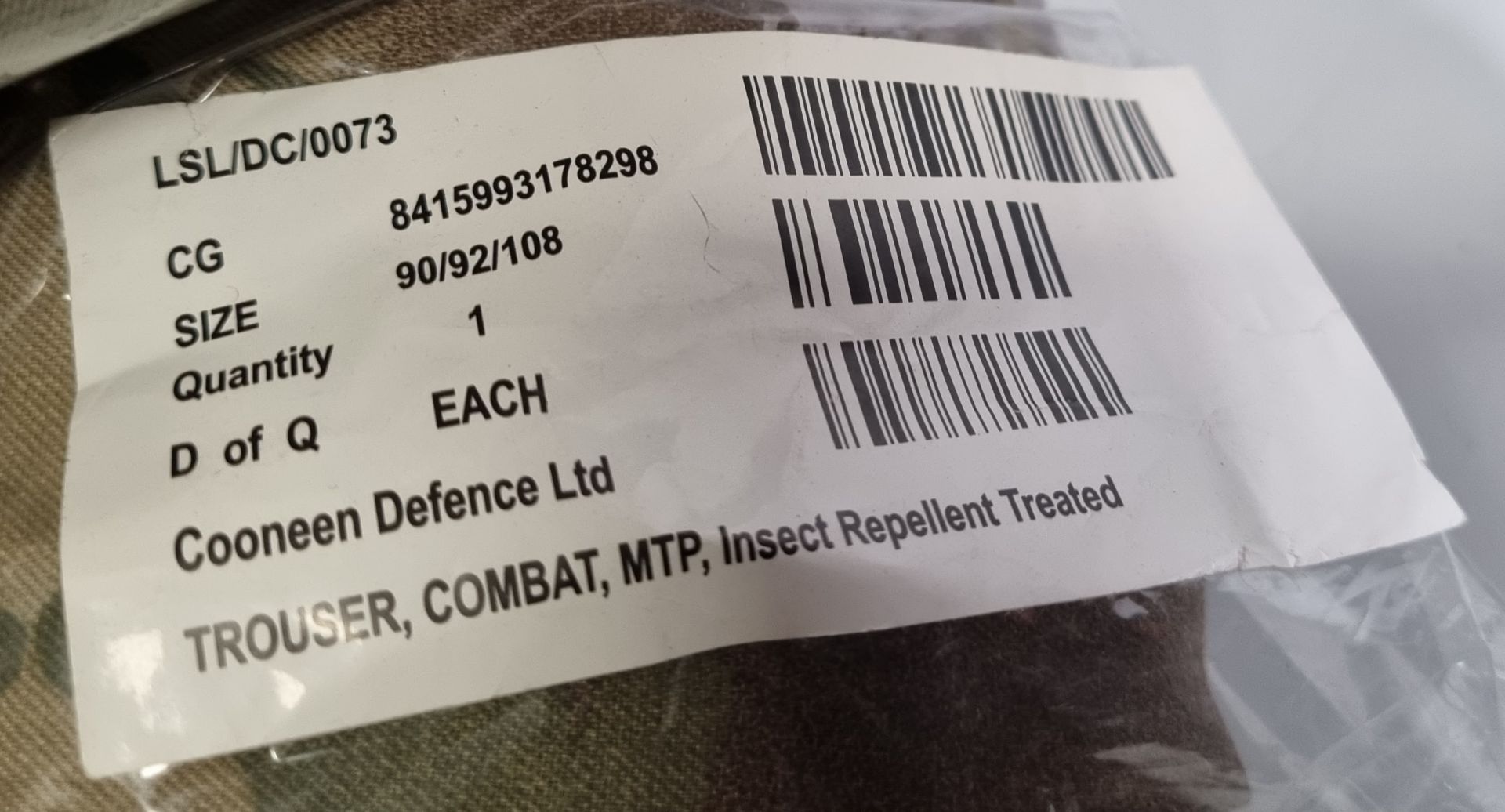 40x British Army MTP combat trousers mixed types mixed sizes - Image 26 of 33