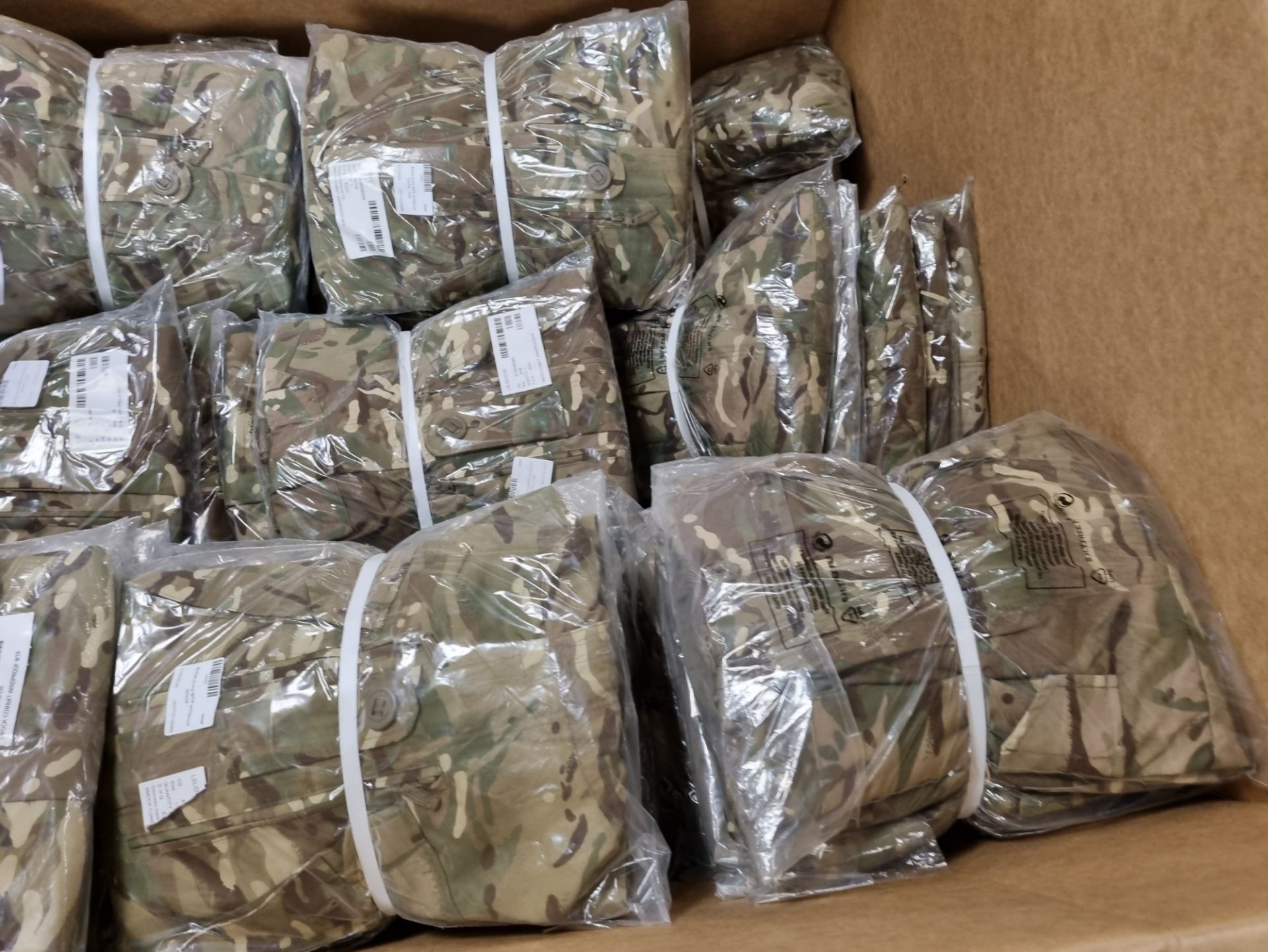 100x British Army MTP windproof smocks - mixed sizes - Image 3 of 23
