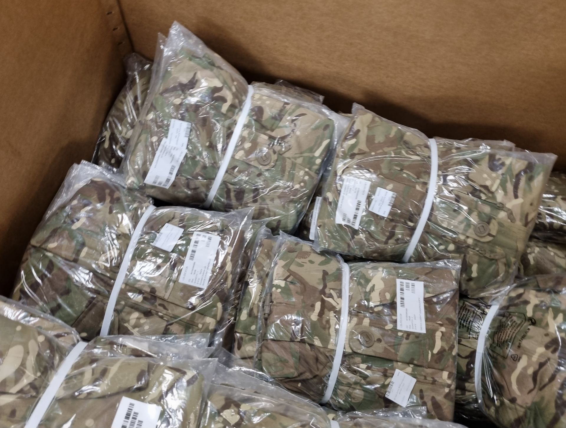 100x British Army MTP windproof smocks - mixed sizes - Image 2 of 23