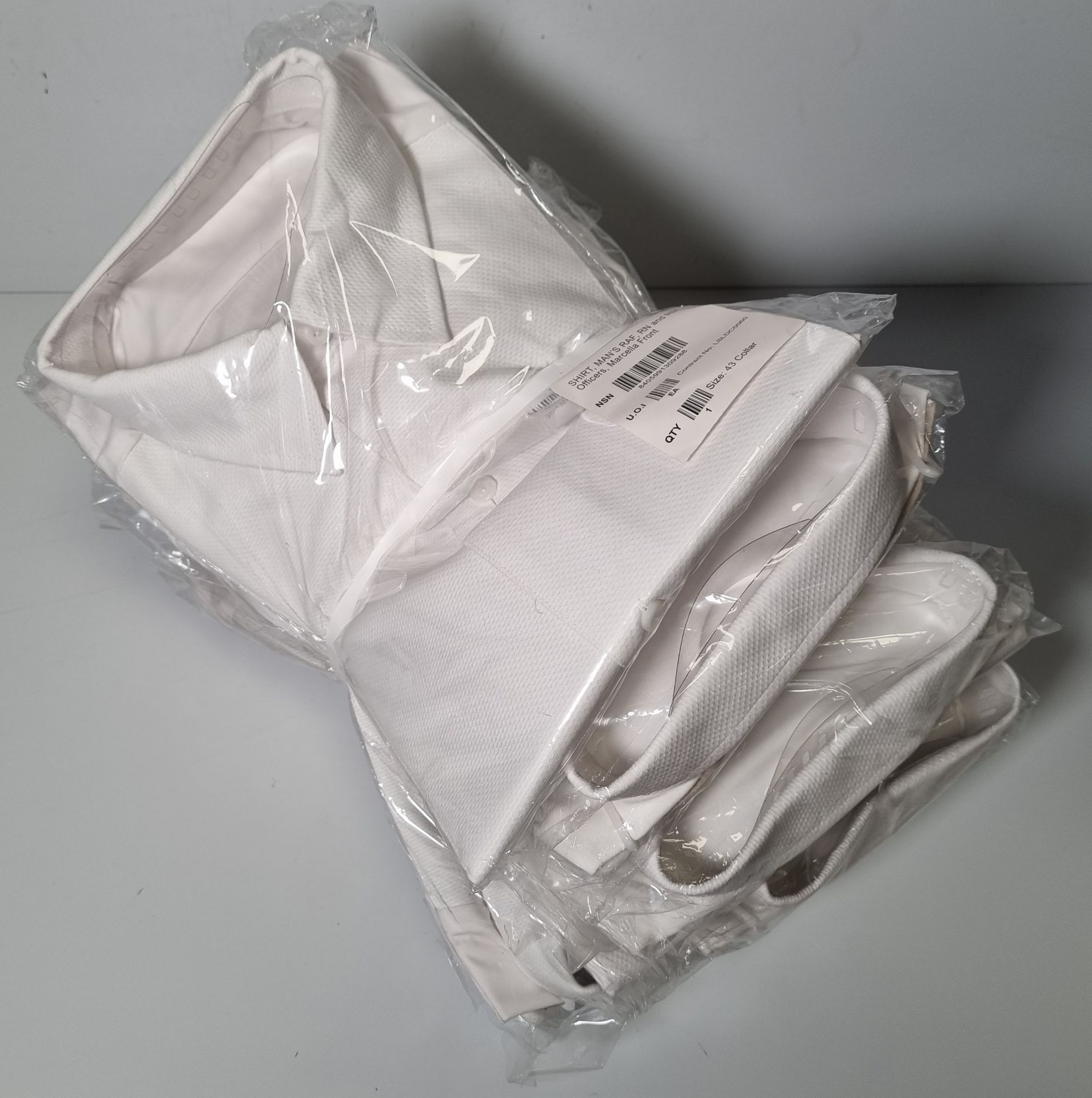 118x White shirts - see description for types & pictures for selection of sizes - Image 9 of 26