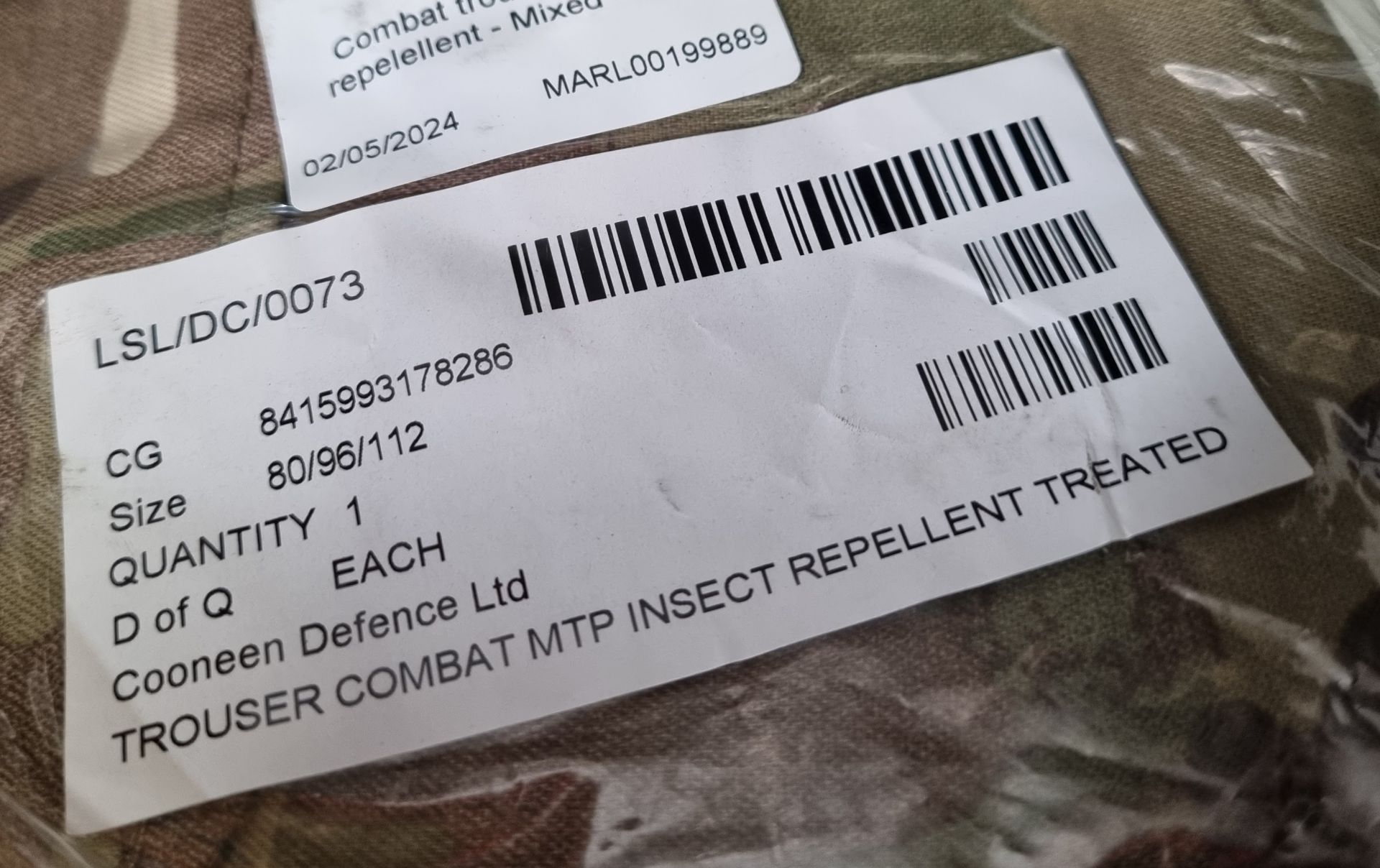 40x British Army MTP combat trousers mixed types mixed sizes - Image 17 of 33