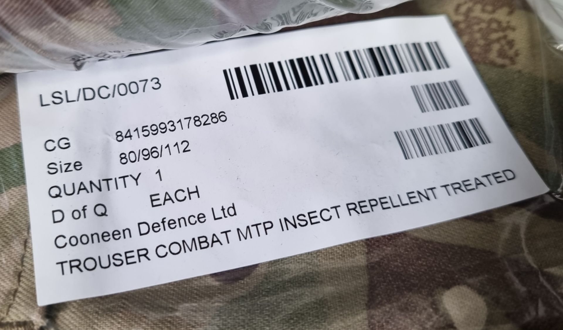 40x British Army MTP combat trousers mixed types mixed sizes - Image 15 of 33