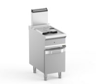 Hobart HEFRG74A freestanding single tank 14 Ltr fryer - serial number 1374621 - electric - new