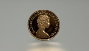 Elizabeth II gold double sovereign 1982. 16.05 grams.