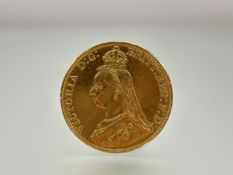 Queen Victoria a Five Pound gold coin (quintuple sovereign), 1887. 39.9 grams.