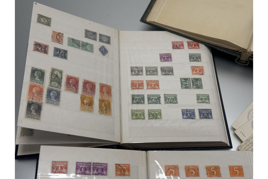 A set of three albums containing a collection of the Netherlands (Holland) Stamps, the older album - Image 3 of 13