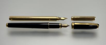 Two vintage S.T. Dupont of Parks fountain pens with 18k and 14k nibs (2)