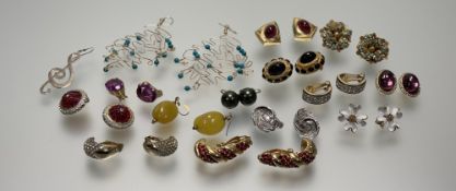 A collection of vintage 1980s clip-on earrings to include a pair of white enamel daisy style