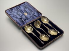 Elkington & Co., a Victorian cased silver fruit serving set, Birmingham 1871 and 1872, the four