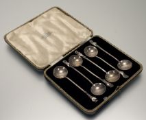A cased set of six Scottish Arts & Crafts silver teaspoons, Janet Stevenson Chapman, Edinburgh 1943,