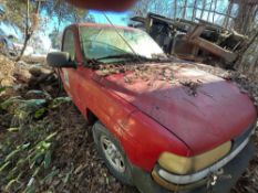 2002 Chevrolet Truck - Inoperable