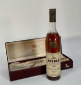 One bottle, Hine Grande Champagne Cognac 1937, 70cl., 41%, in presentation box