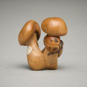 David Carlin "Mushrooms w/ Ladybug" Ojime 1993
