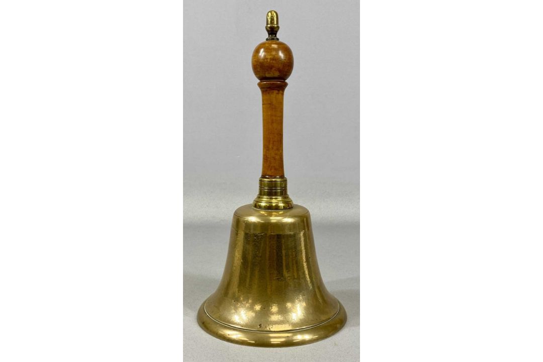 GOOD LARGE VICTORIAN BRONZE HAND BELL, with turned fruitwood handle and brass acorn finial, 36cms (