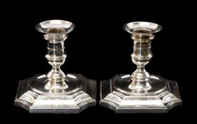 PAIR OF SCOTTISH SILVER DWARF CANDLESTICKS, Smith & Rait, Glasgow 1903, reeded vase columns on