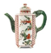 CHINESE FAMILLE VERTE WINE POT & COVER, of quatrefoil section, decorated in typical colours with 2