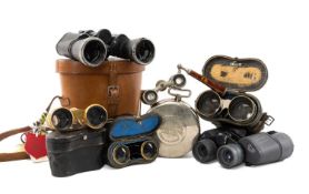 RARE 'MIKIPHONE' PORTABLE POCKET PHONOGRAPH & BINOCULARS, 1920s Mikiphone pocket phonograph in